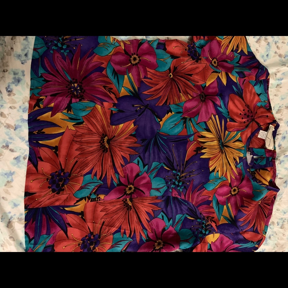 Floral top